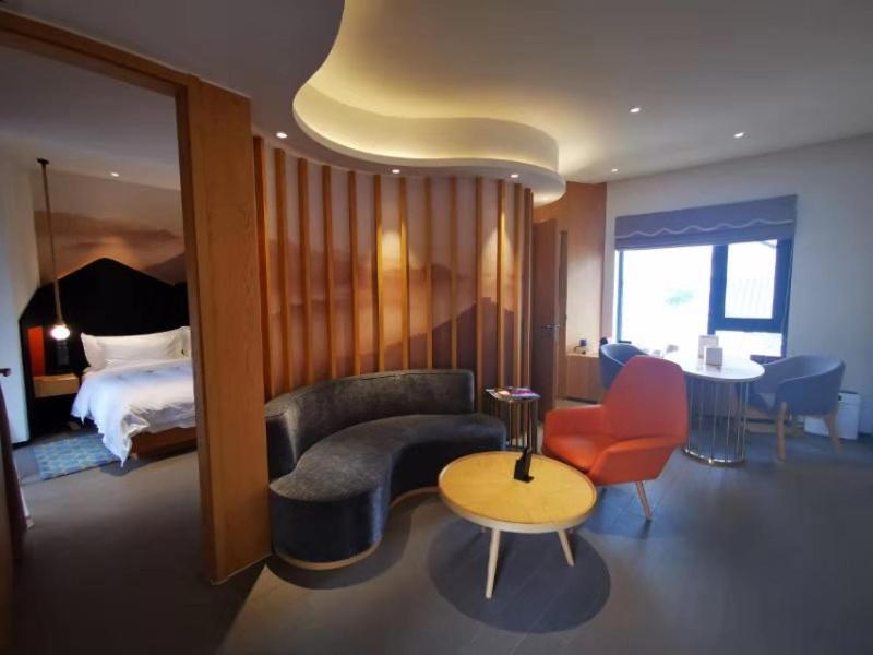 Jinshanling Great Wall Hotel Чэндэ Экстерьер фото